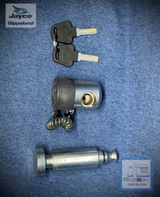 Load image into Gallery viewer, CRUISEMASTER DO-35 Lock Pin