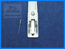 Load image into Gallery viewer, Carefree Lift Handle White